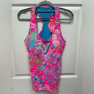 NWT Sz. M. Lilly Pulitzer Luxeletic top in Shell Me Something Good print.